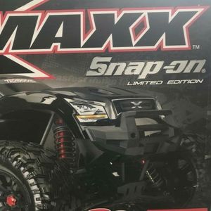 New Traxxas X-Maxx Snap on Limited Edition Black